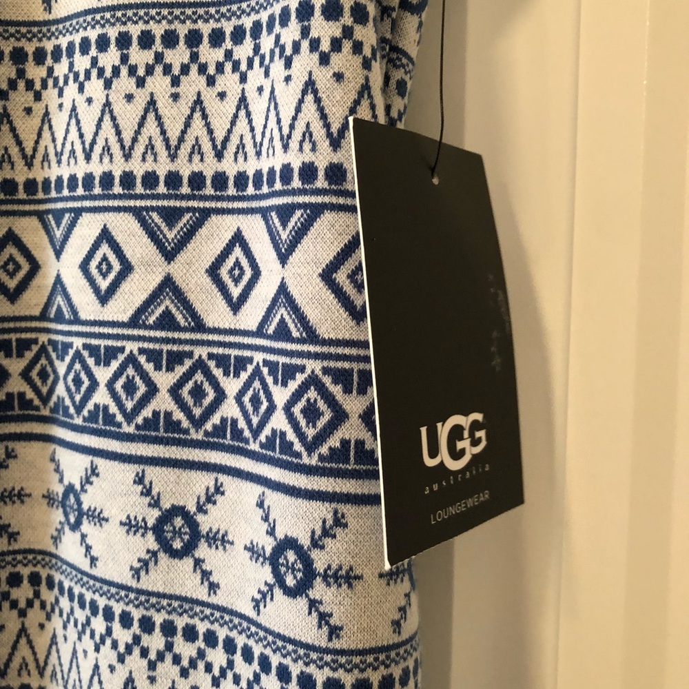 ❤️ 💯 % AUTHENTIC UGG AUSTRALIA BRAND NWT ❤️ - Picture 6 of 8